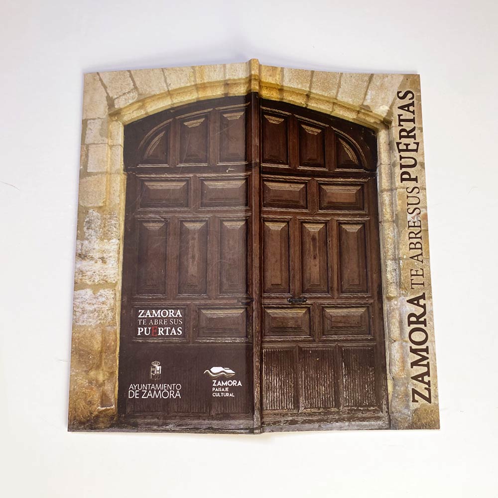 diseño de folleto turístico Zamora te abre sus puertas
